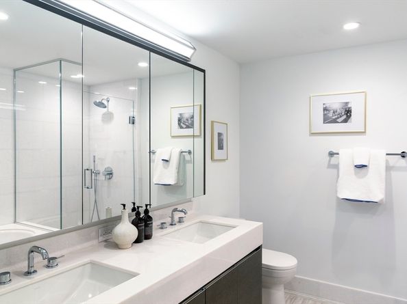 100 Lovejoy Wharf 6 B, Boston MA 02114