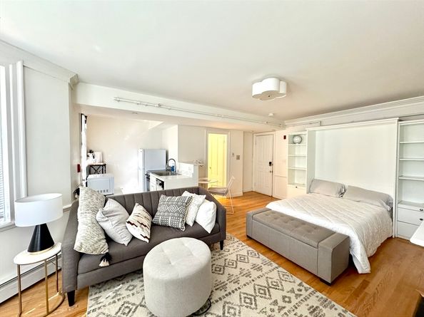 11 Hereford St, Boston MA 02115