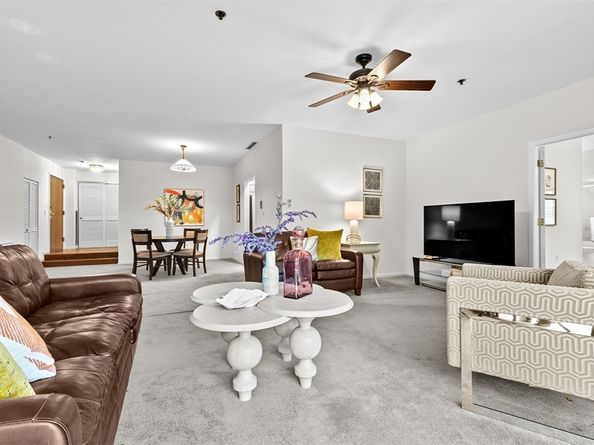1265 Beacon St 501, Brookline MA 02446