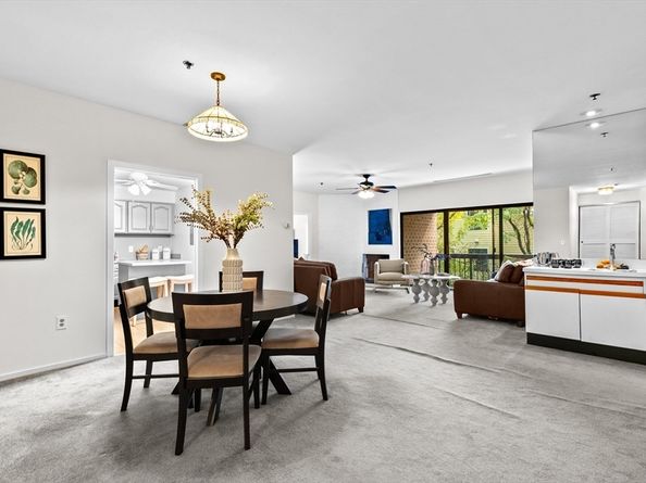 1265 Beacon St 501, Brookline MA 02446