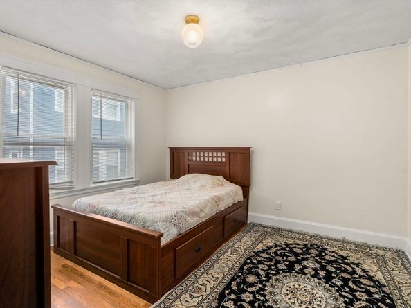 56-58 Edgecliff Rd, Watertown MA 02472