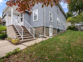 56-58 Edgecliff Rd, Watertown MA 02472