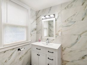 56-58 Edgecliff Rd, Watertown MA 02472