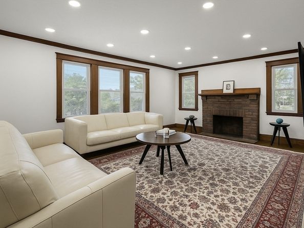 56-58 Edgecliff Rd, Watertown MA 02472