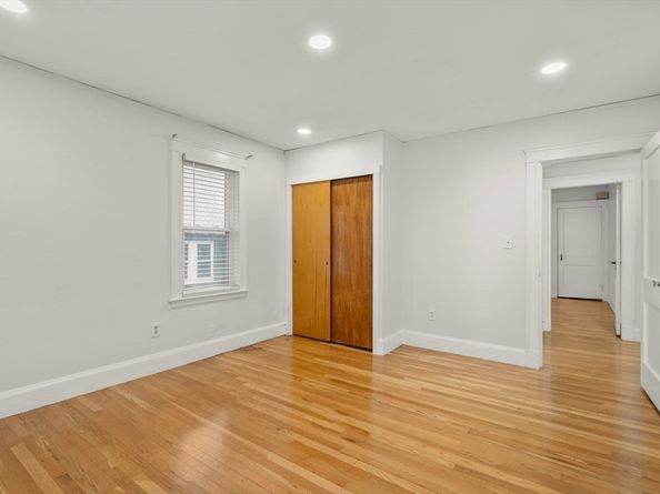56-58 Edgecliff Rd, Watertown MA 02472