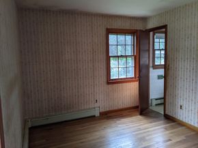 7 Hamilton St, Framingham MA 01701