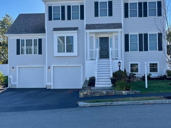 21 Chanelle Cir, Salem MA 01970