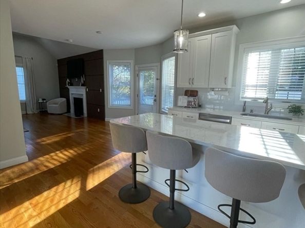 21 Chanelle Cir, Salem MA 01970