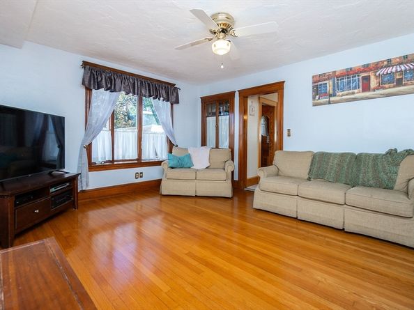 140 Phillips St, Quincy MA 02170