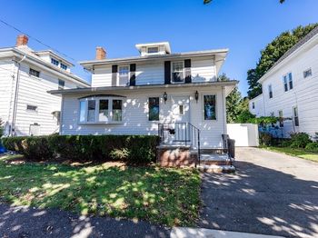 140 Phillips St