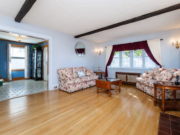 140 Phillips St, Quincy MA 02170
