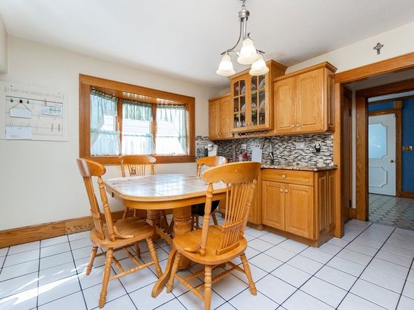 140 Phillips St, Quincy MA 02170