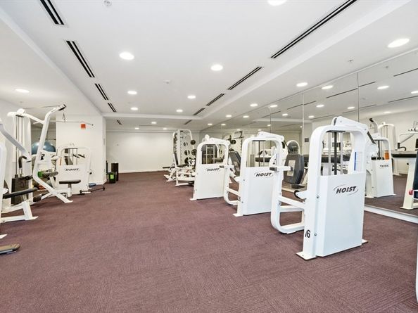 42 8th 2302, Boston MA 02129