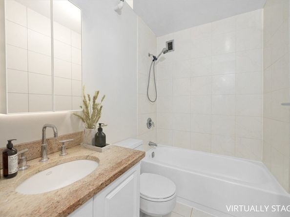 42 8th 2302, Boston MA 02129