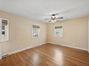 216 Boston Rd, Southborough MA 01772