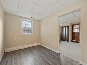 216 Boston Rd, Southborough MA 01772
