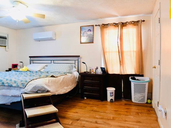 261 Washington St, Pembroke MA 02359
