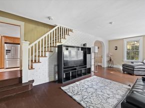 250 Shrewsbury St, Holden MA 01520