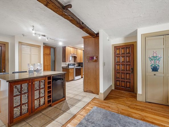 250 Shrewsbury St, Holden MA 01520