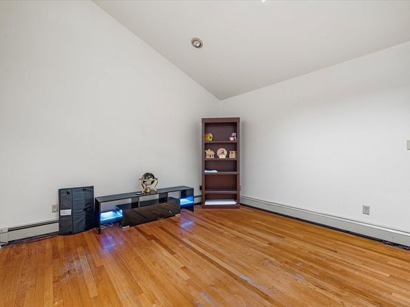 250 Shrewsbury St, Holden MA 01520