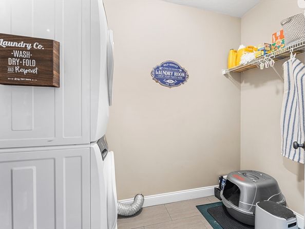 22 Washington St, Mendon MA 01756