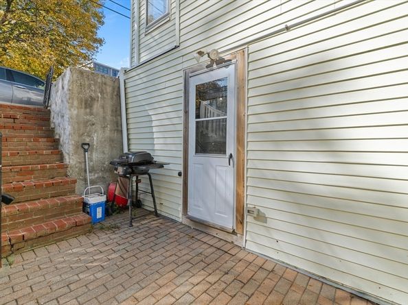 68 Bellingham Ave, Revere MA 02151