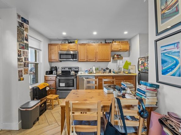 68 Bellingham Ave, Revere MA 02151