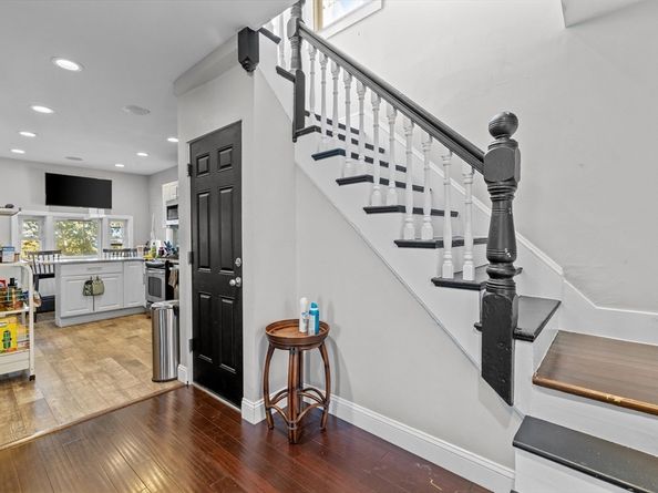 68 Bellingham Ave, Revere MA 02151