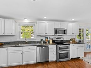 27 Susan Dr, Saugus MA 01906