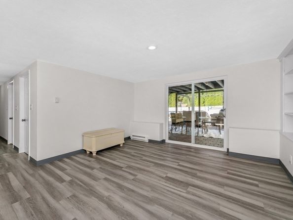 27 Susan Dr, Saugus MA 01906
