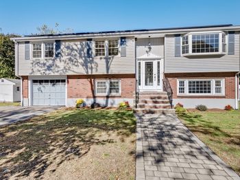 27 Susan Dr