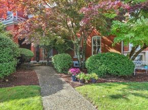80 Parks St 6, Duxbury MA 02332