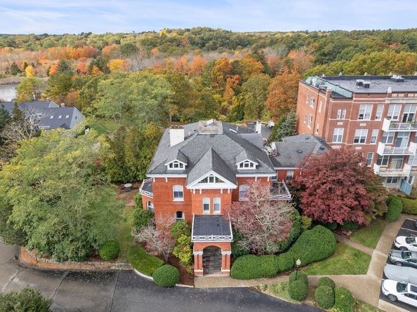 80 Parks St 6, Duxbury MA 02332