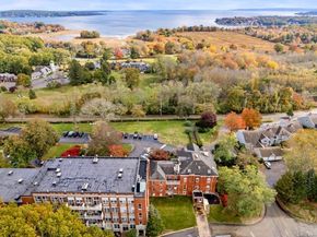 80 Parks St 6, Duxbury MA 02332