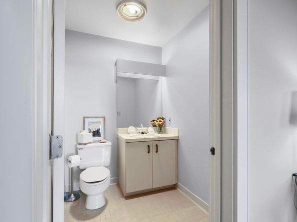 80 Parks St 6, Duxbury MA 02332