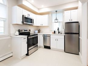 44 Washington St C, Newburyport MA 01950