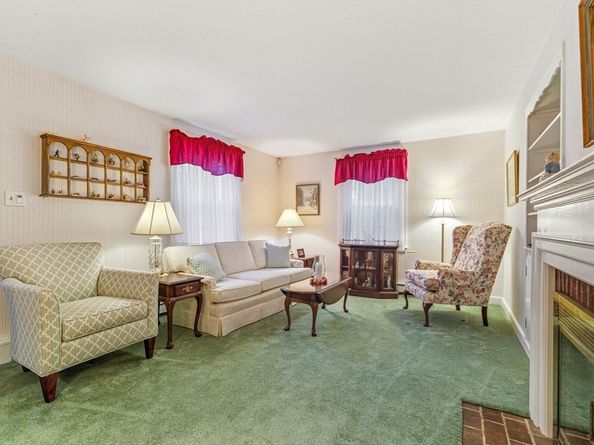 11 Worthen Ave, Weymouth MA 02188