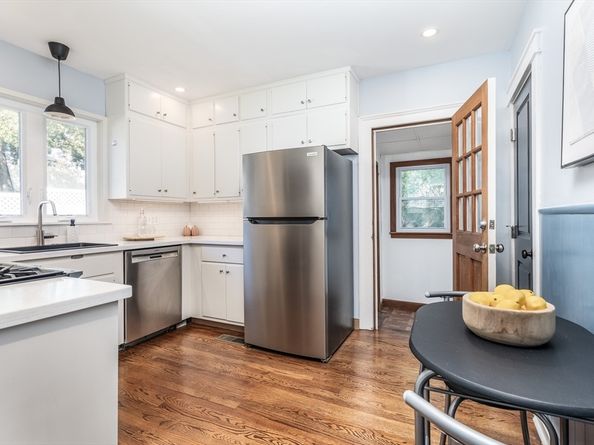 15 Cornell St, Boston MA 02131