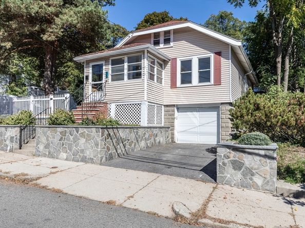 15 Cornell St, Boston MA 02131