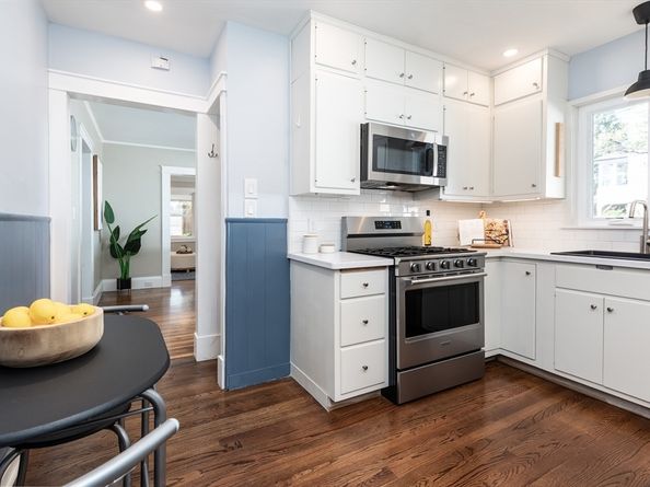 15 Cornell St, Boston MA 02131