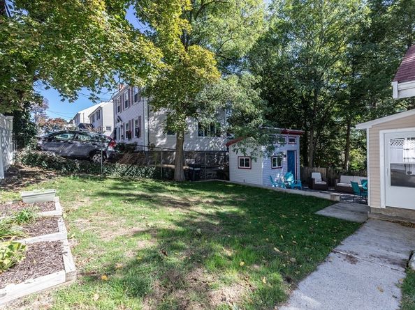 15 Cornell St, Boston MA 02131