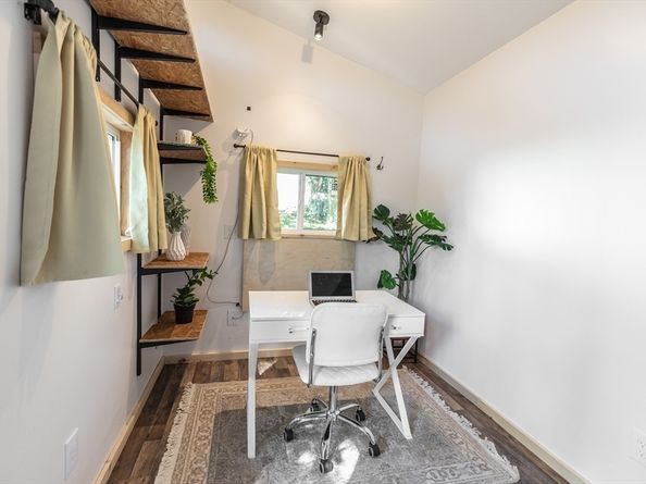 15 Cornell St, Boston MA 02131
