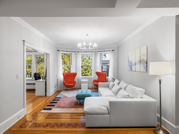 18 Browne St 2, Brookline MA 02446