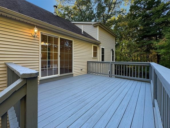 93 Porter St, Whitman MA 02382