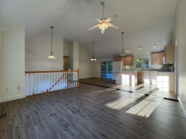 93 Porter St, Whitman MA 02382