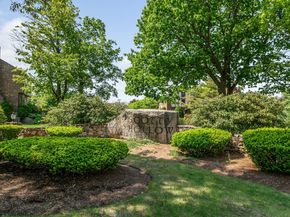 38 Scotty Hollow Dr E, Chelmsford MA 01863