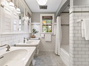 33 Waldron Street, Marblehead MA 01945