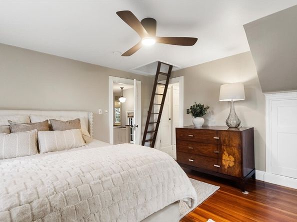 33 Waldron Street, Marblehead MA 01945