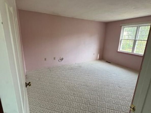 920 Ridgefield Cir C, Clinton MA 01510