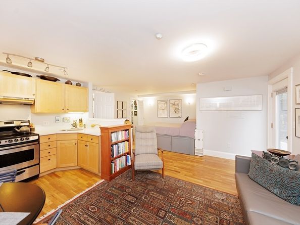 411 Norfolk Street 1E, Somerville MA 02143